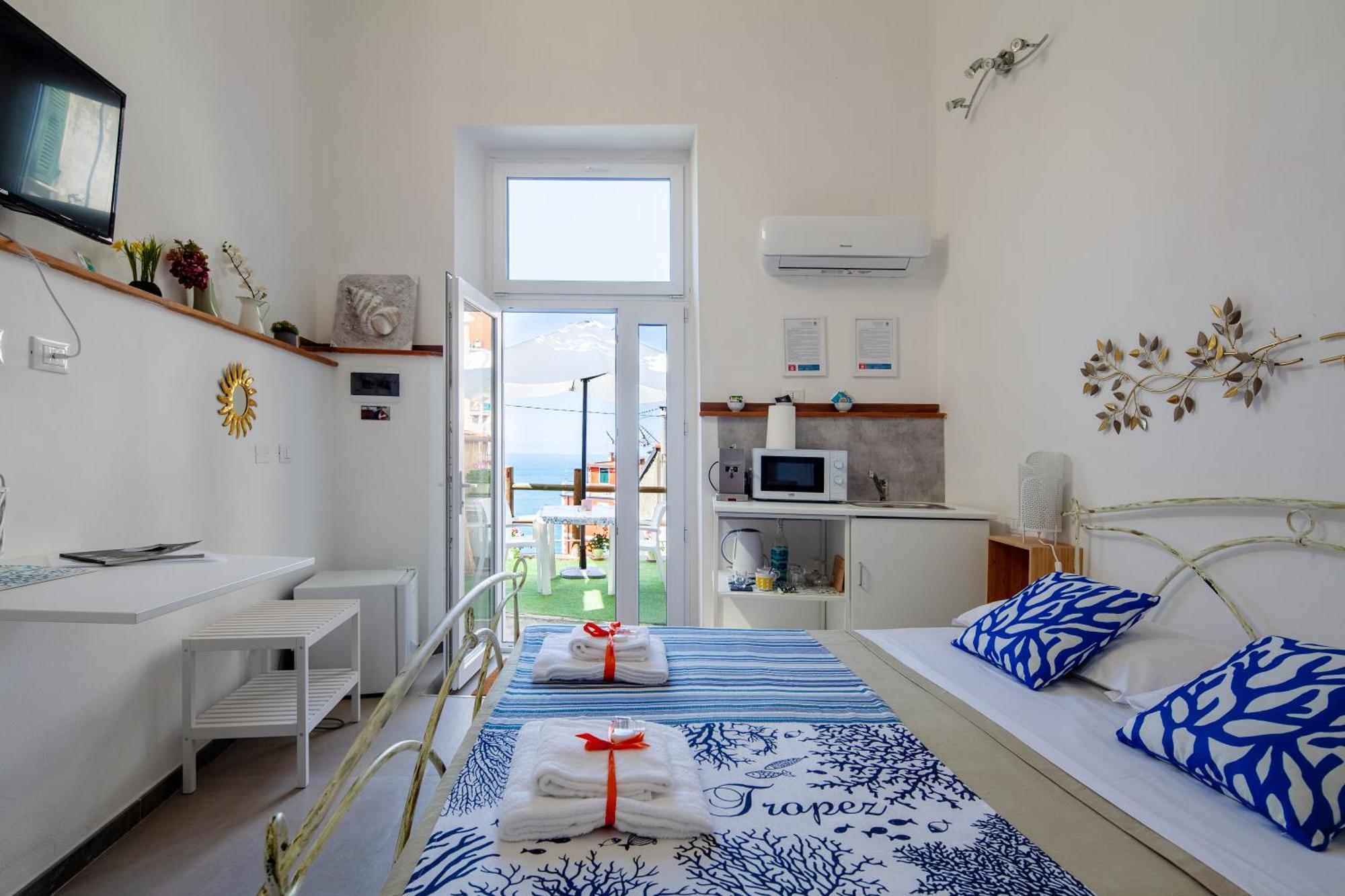 Ariel - Sea View Double Room Riomaggiore Exterior photo